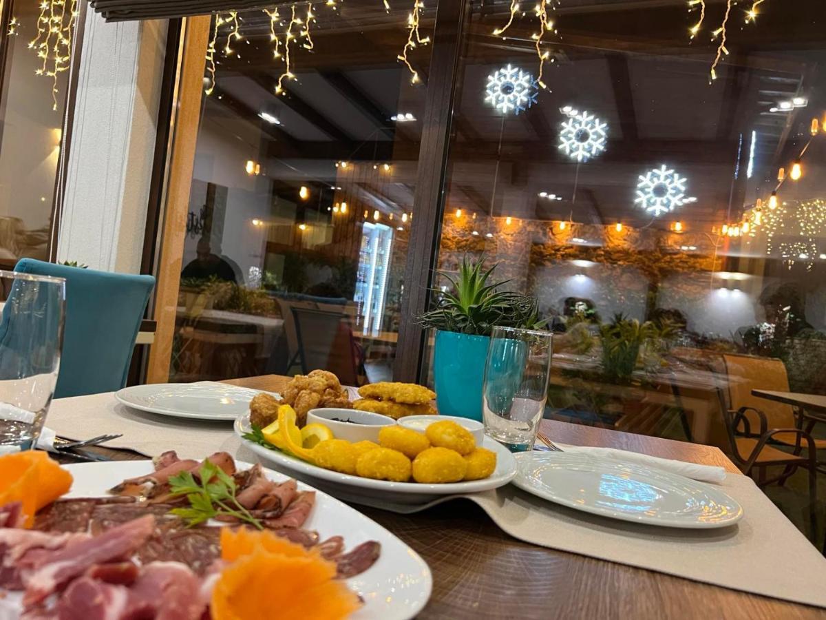 Guest House Wishmore بانيا المظهر الخارجي الصورة